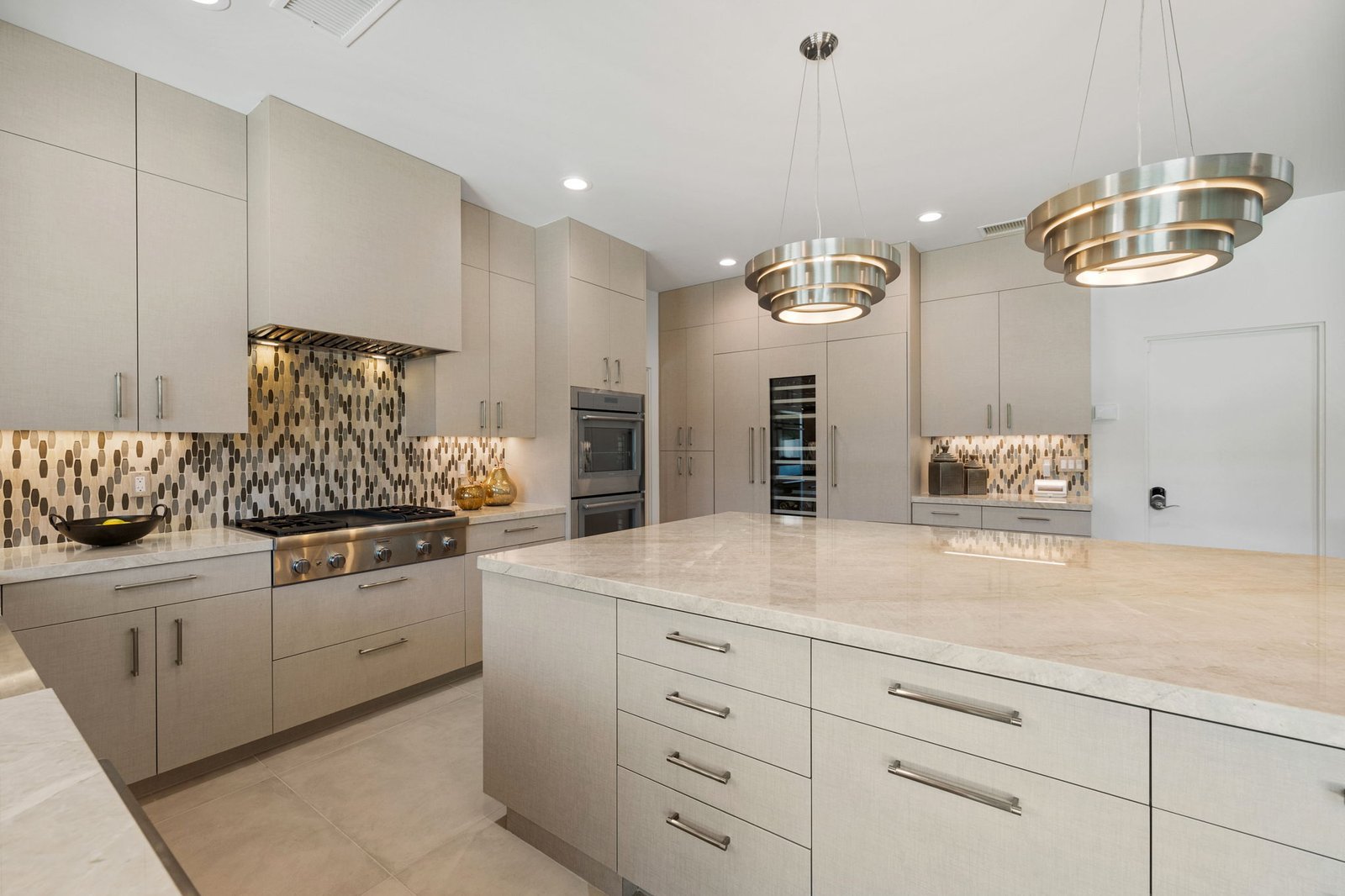 10 web or mls 8m4a6598.jpg