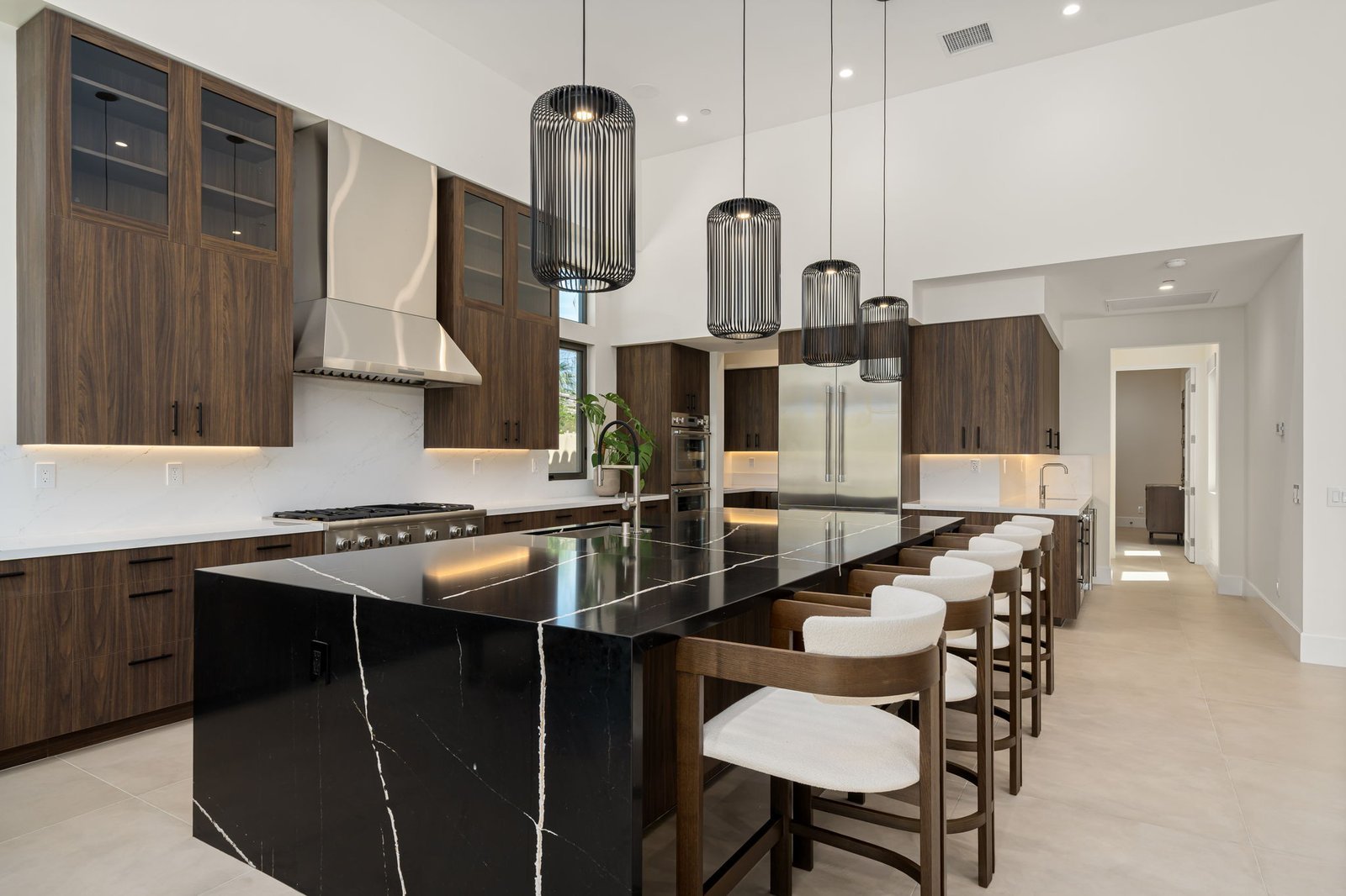 56 web or mls embajadad opmg 0625 032.jpg