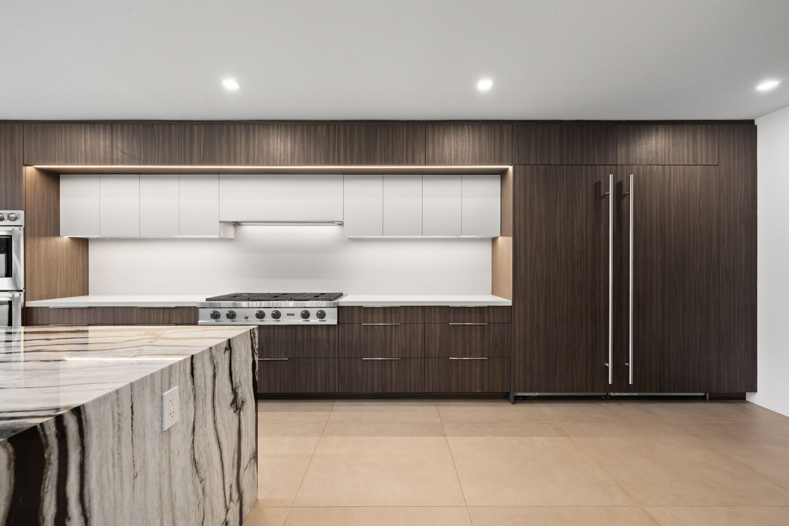 8 web or mls 8m4a8543.jpg